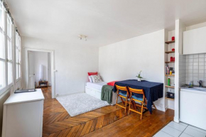 GuestReady - Confort Moderne pour 4 près du Marais